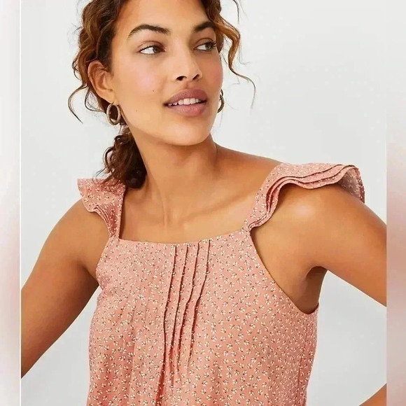 Ann Taylor Floral Linen Blend Pintucked Ruffle Tank Top Size Medium M NWT - Picture 2 of 8